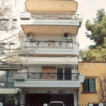 New Stylish And Cozy House Near Metro Station Thessaloniki
