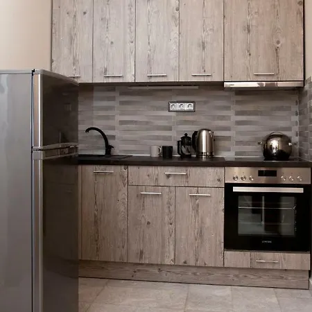 Apartment New Stylish And Cozy House Near Metro Station *